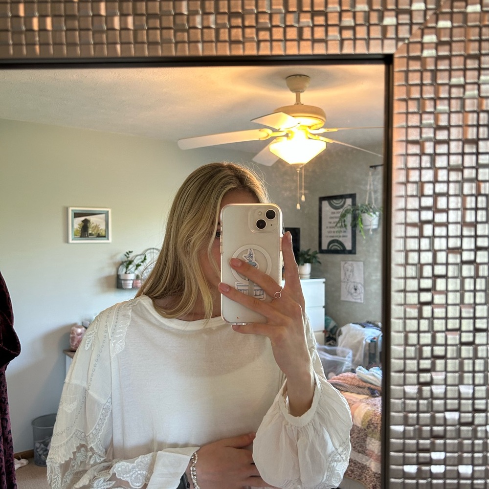 White Lace Sleeve Blouse
